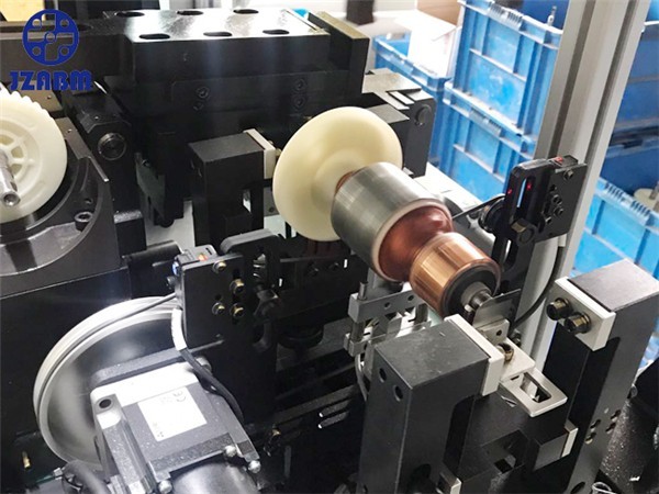 兩工位全自動(dòng)轉(zhuǎn)子平衡機(jī) 全自動(dòng)平衡機(jī)