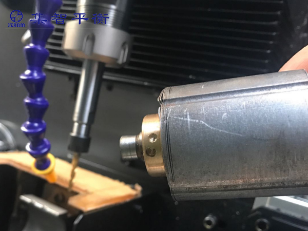 鉆銑全自動(dòng)平衡機(jī) 鉆銑全自動(dòng)平衡機(jī)